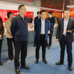 張恩迪赴致公黨中交集團(tuán)支部調(diào)研