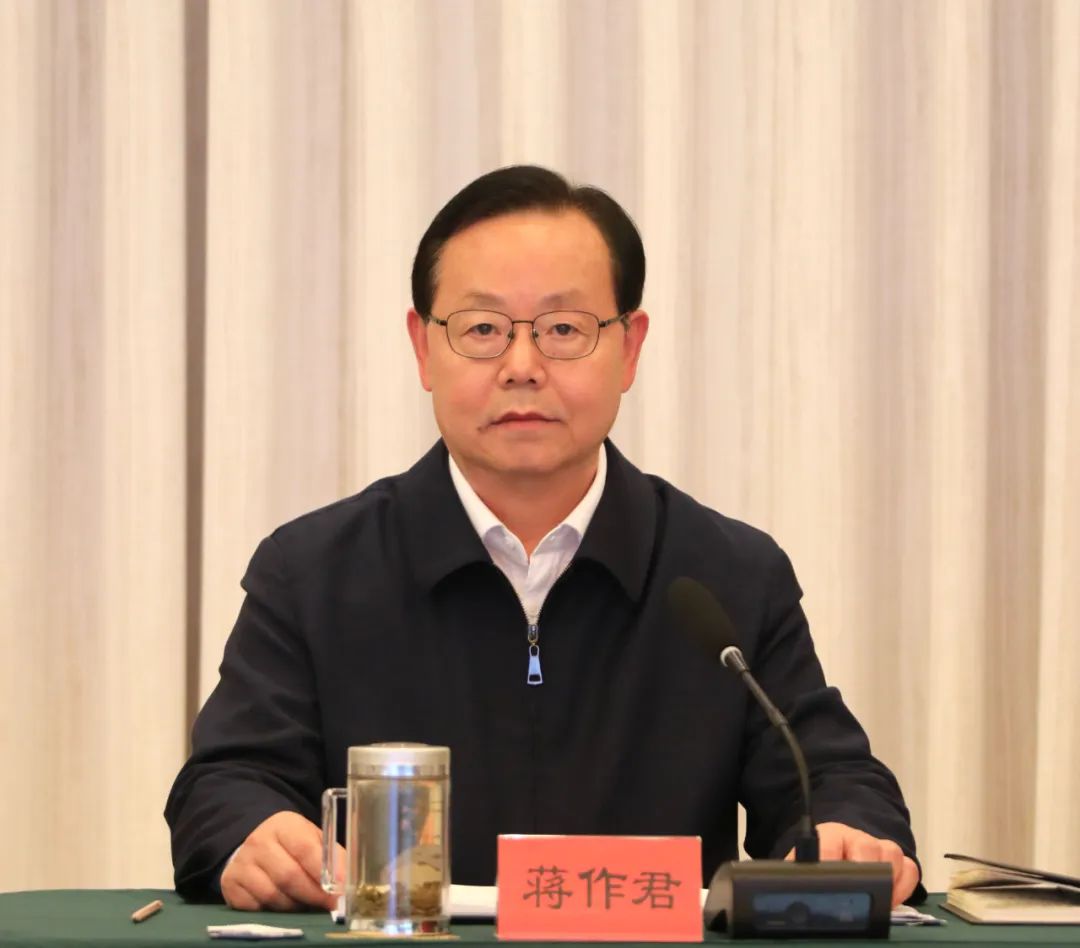 20250509致公黨中央召開“學(xué)規(guī)定、強作風(fēng)、樹形象”主題教育動員會 閆傲霜出席1.jpg